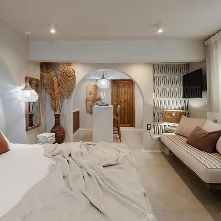Apartament Chic Elysium Naxos City