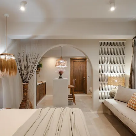Apartament Chic Elysium Naxos City